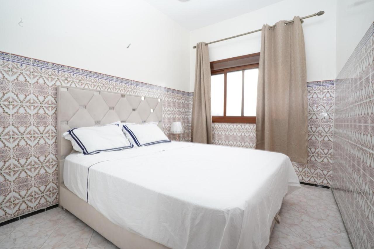 Apartment Oumnia 1 - City Center Tanger Zewnętrze zdjęcie