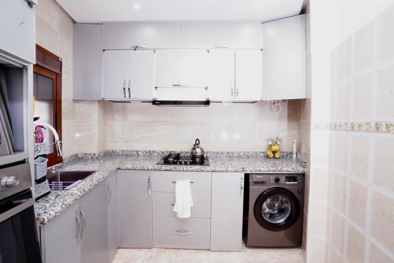 Apartment Oumnia 1 - City Center Tanger Zewnętrze zdjęcie
